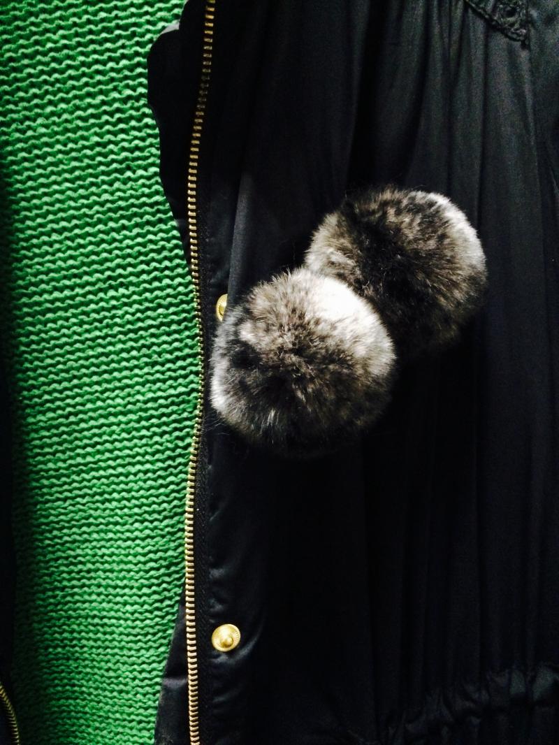 Chinchila Rex Pom Pom Theodora Fur Corporation TFC pom-pom ball fur